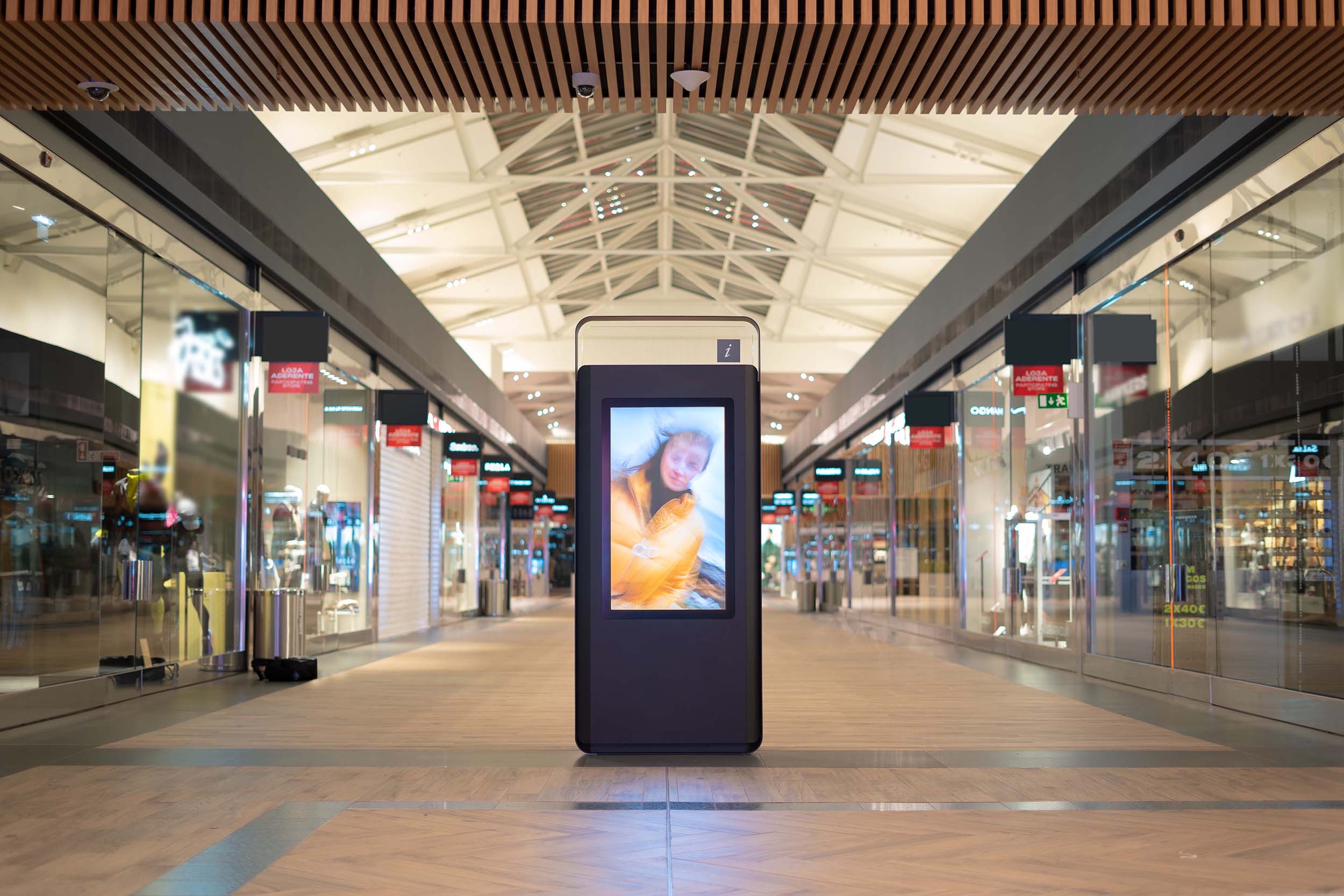 Moobo interactive terminal at Vila do Conde Porto Fashion Outlet