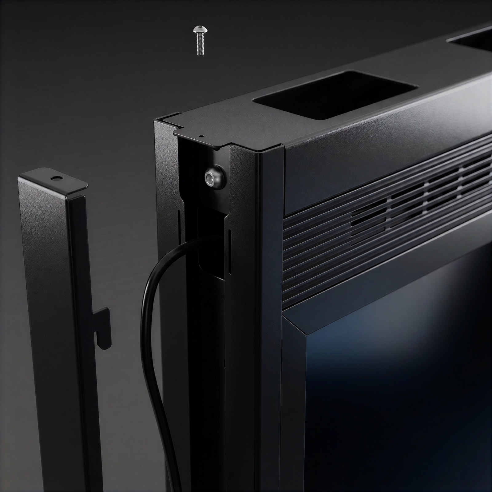 Orium detail, rear cabling and vents